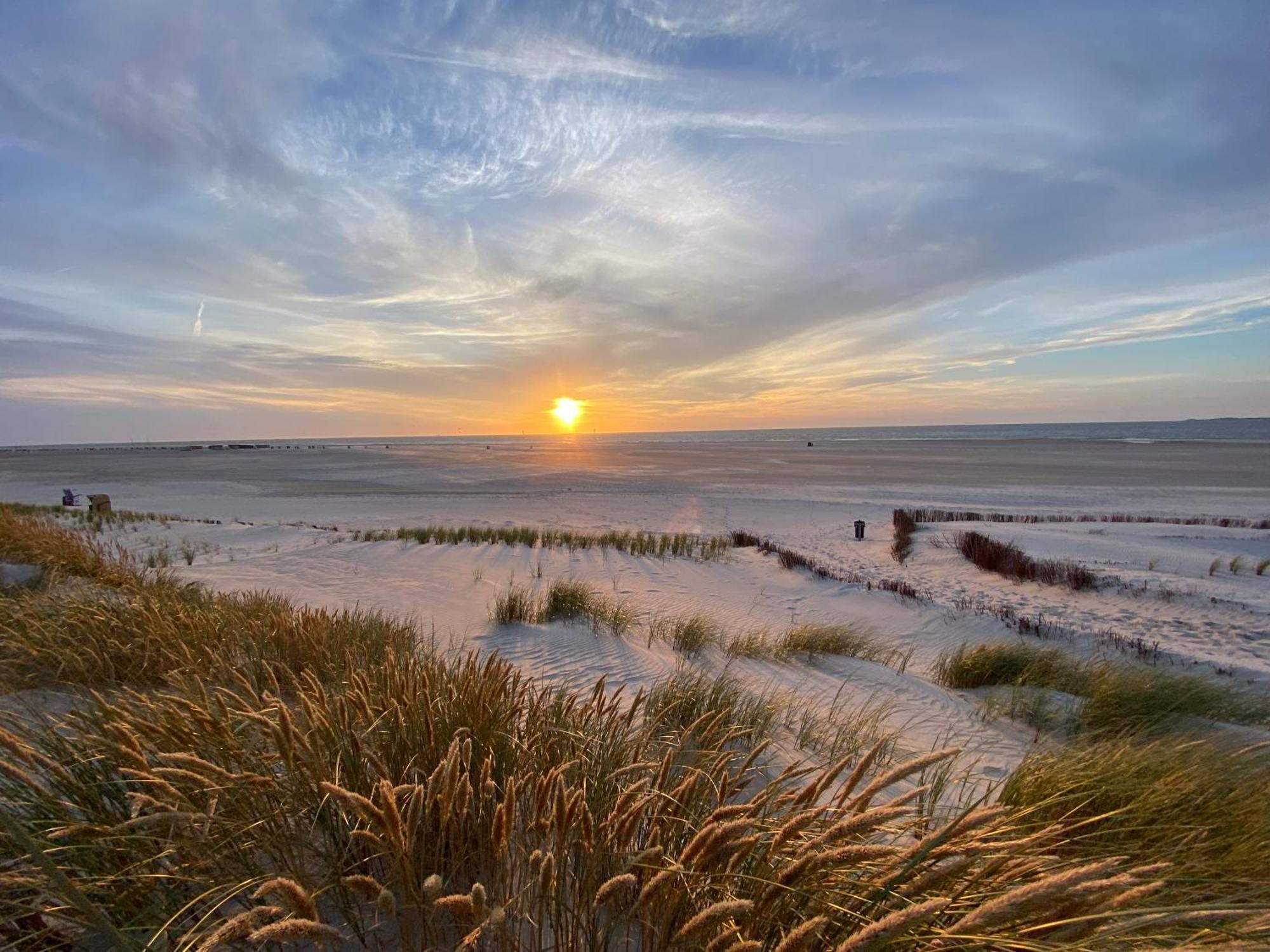 Pension Wosmaaren Norddorf auf Amrum Exterior foto